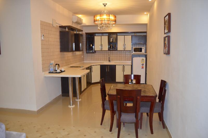 Intour Qurtoba Aparthotel Riyadh Ngoại thất bức ảnh